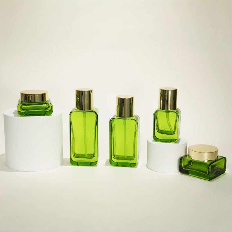 Flat Square Glass Bottle Cosmetic Packaging