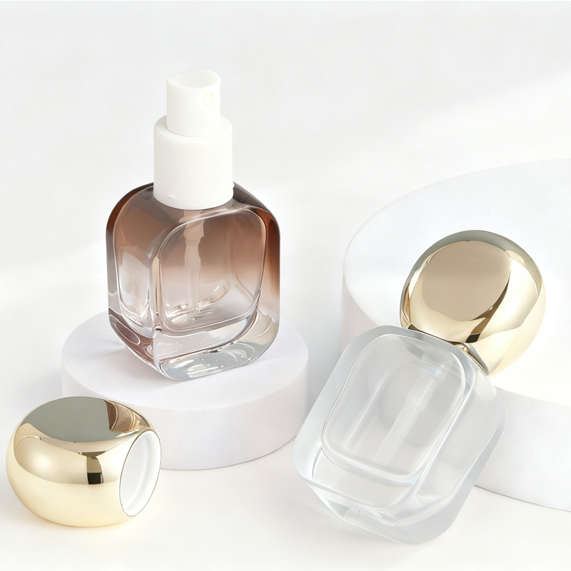 Stock Wholesale 30ml Rounded Flat Square Essential Oil Bottle Clear Empty Dropper Bottle